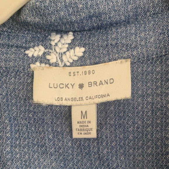 Lucky Brand Short Sleeve Embroidered Button Shirt Size Medium - Picture 3 of 6